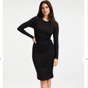 Good American Black Ruched Midi Dress